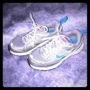 Girls Nike sneakers 11.5C